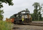 NS 8999 leads train 95Q up the yard lead at Aycock